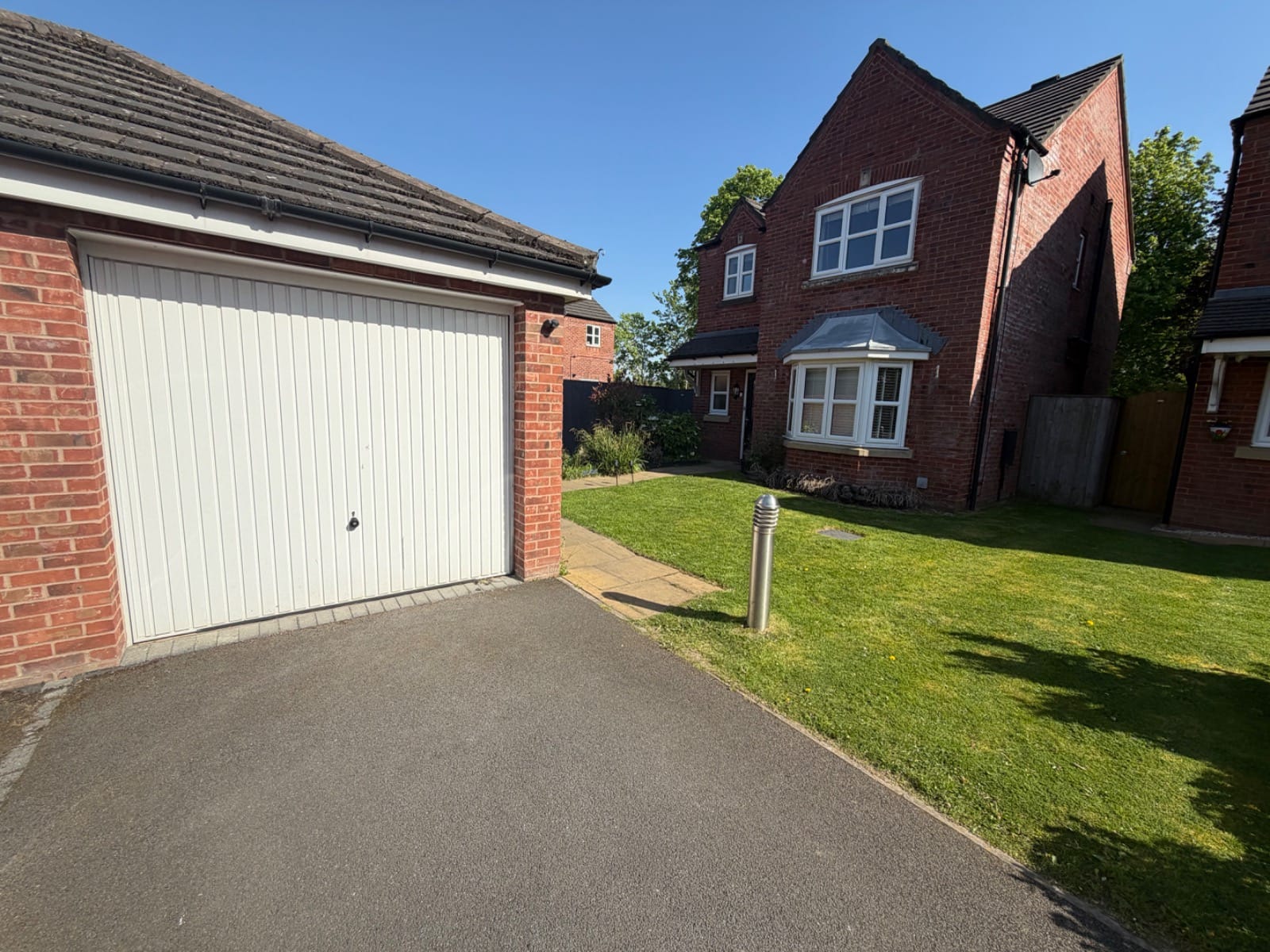 8 Wilpshire Close, Bury, BL9 9FU — 2